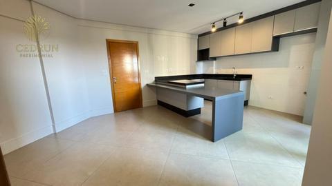 Apartamento para alugar em Maringá, Av. Pedro Taques, Edifício Santa Catarina, com 3 quartos, 85 m² e 2 vagas