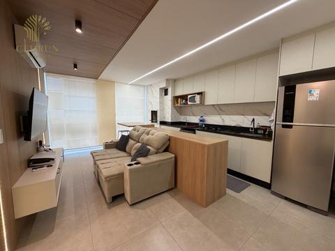 Apartamento à venda em Maringá, Zona 08, com 2 quartos(1 Suíte), 59 m², Royal Palace, mobiliado e decorado